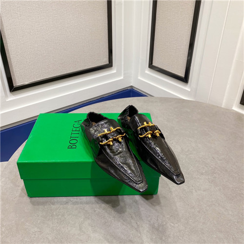 bottega veneta almond flats