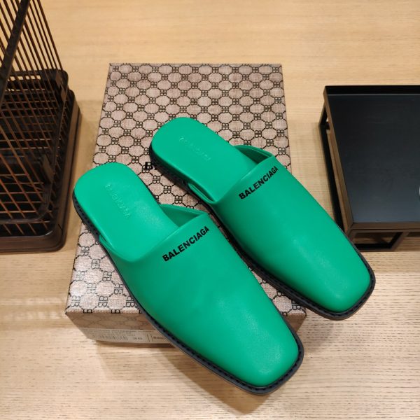 ? ? Balenciaga 2023 Spring/Summer 2023 Spring/Summer Internet celebrity first choice beautiful products full of printed Logo soles, letter logo casual lazy slippers