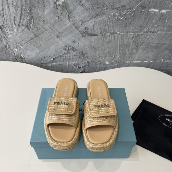 Prada 2024 popular straw series of must-have slippers C