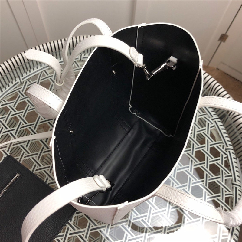 balenciaga tote bag small everyday replica bags - Image 6