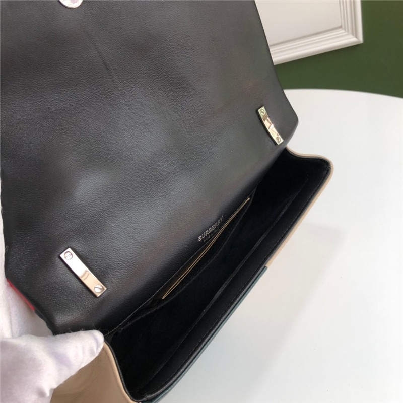 Burberry Small Horseferry Print Quilted Lola Bag - Image 7