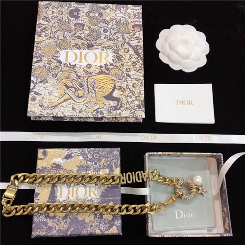 Dior CD necklace - Image 3