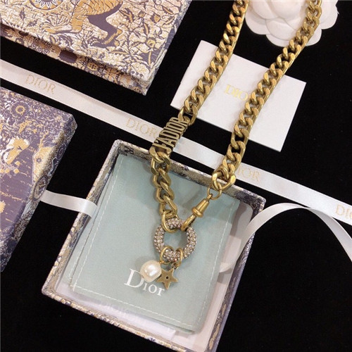 Dior CD necklace - Image 5