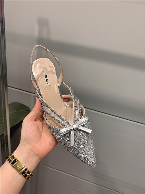 miumiu rhinestone bow sandals - Image 8