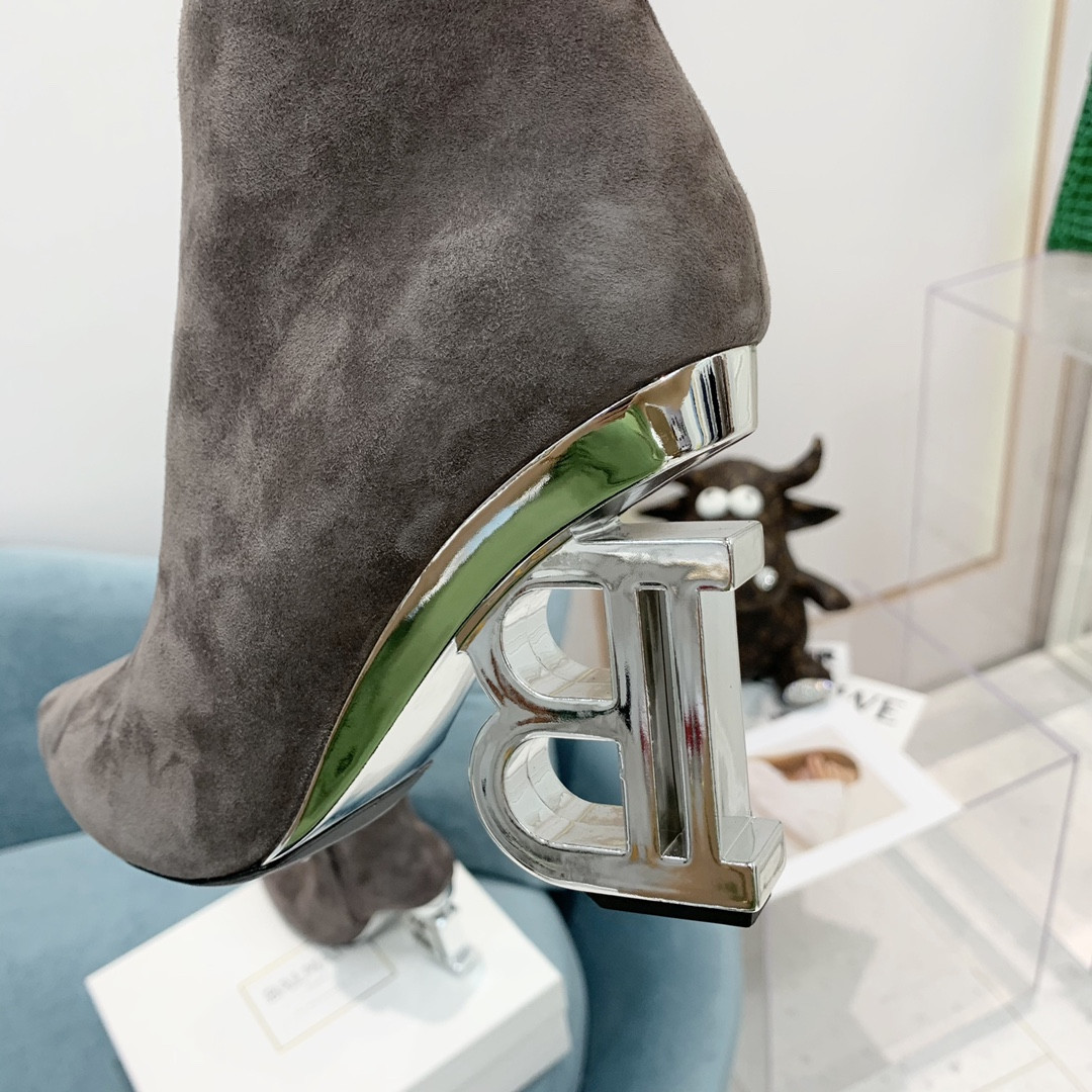 Balmain pointed toe B heel boots - Image 4
