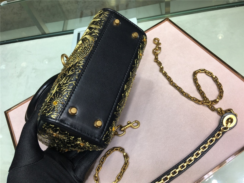 lady dior mini embroidery moon bag - Image 3