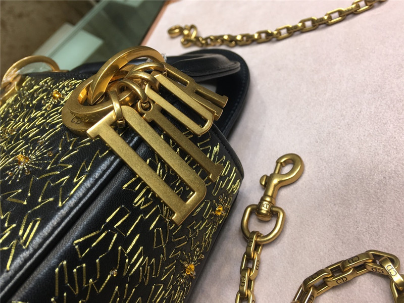 lady dior mini embroidery moon bag - Image 4