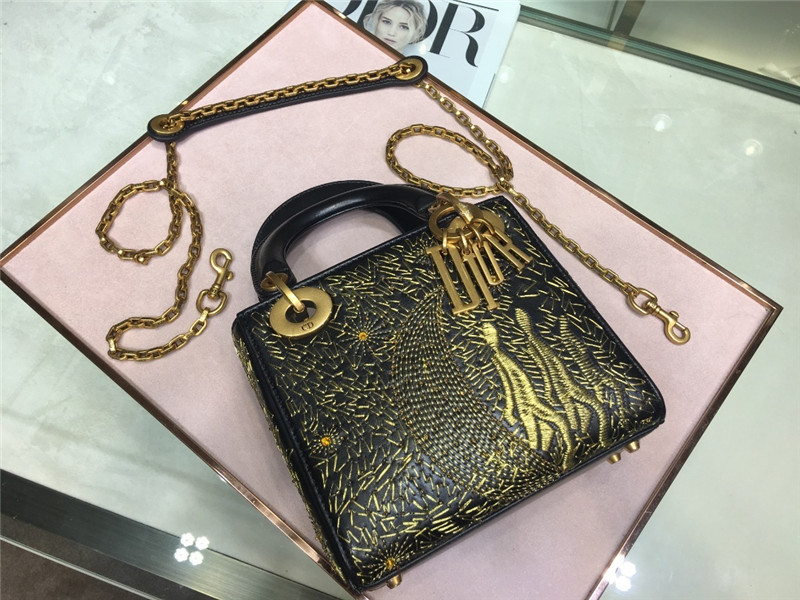 lady dior mini embroidery moon bag - Image 7