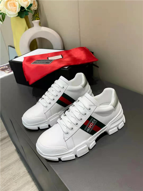 gucci white sneakers women