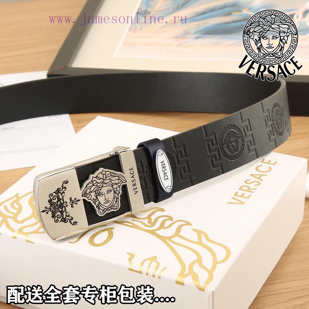 High end quality, physical photographyComes with a complete set of packagingVERSACE Overseas j41h4s8r - Image 2