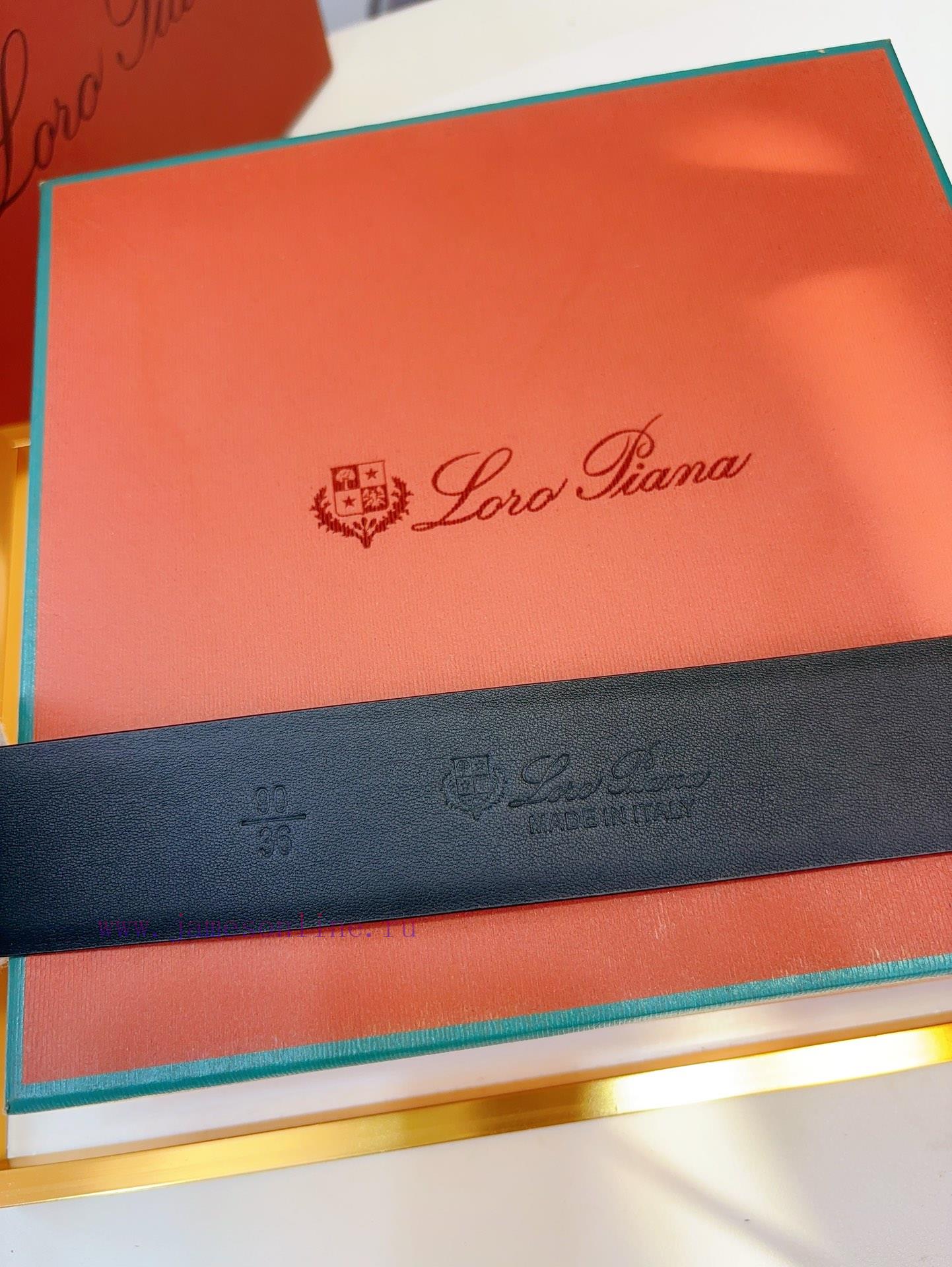 Loro Piana's belt is made of calf leather and handcrafted to give it a very soft and comfort 1yfmcd0l - Image 7