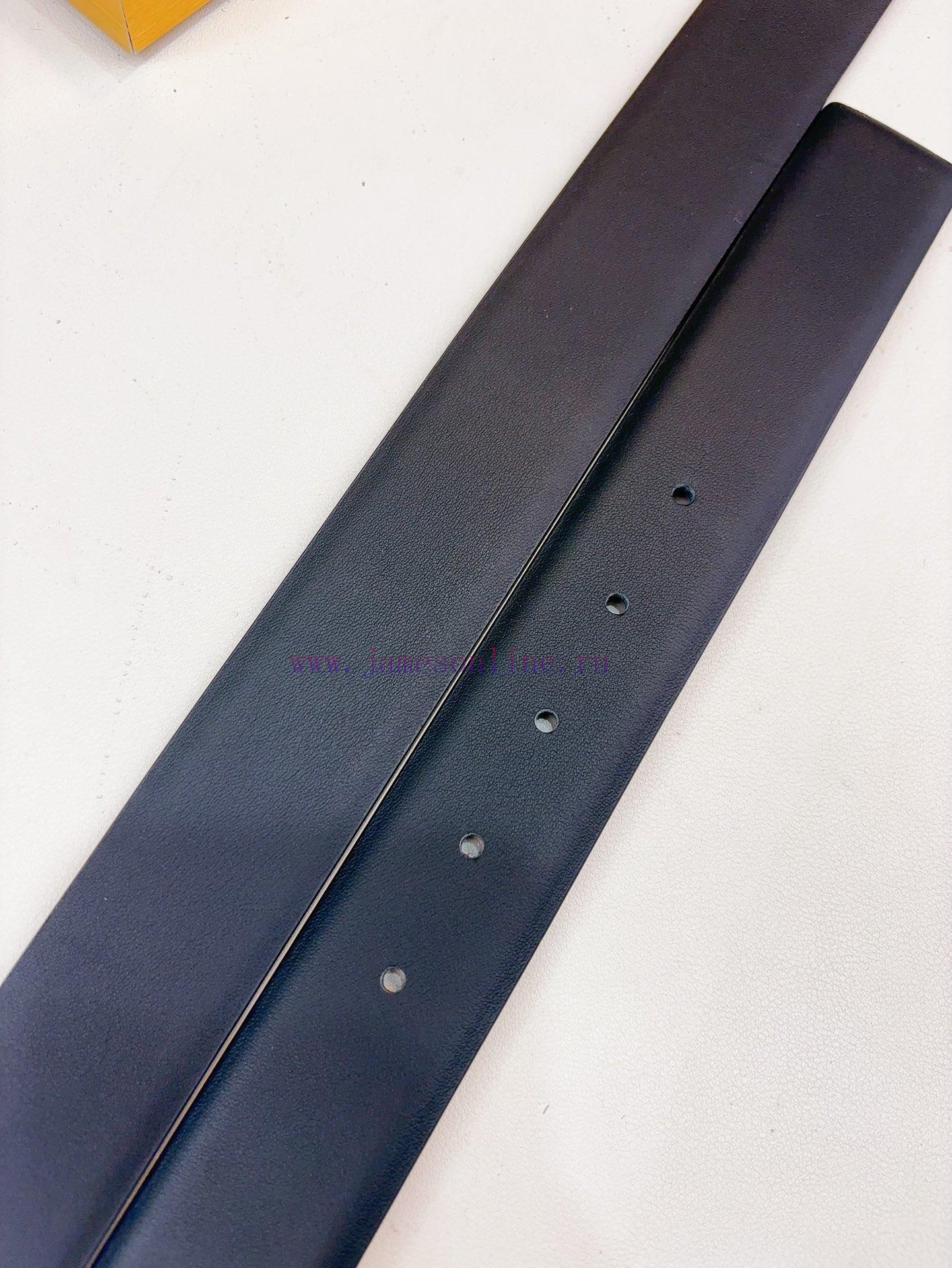 Loro Piana's belt is made of calf leather and handcrafted to give it a very soft and comfort 1yfmcd0l - Image 8